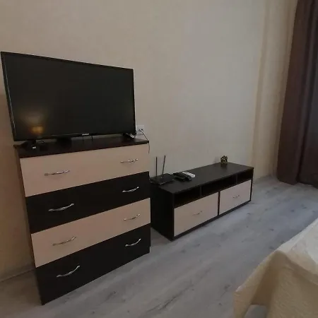 радужный Apartment *
